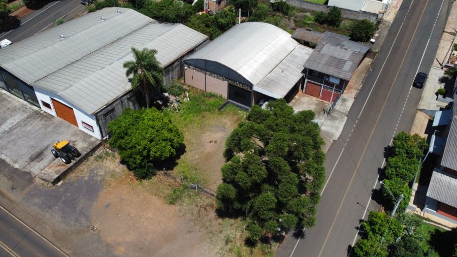 Pavilh�o - Aluguel - Champagnat - Get�lio Vargas - RS