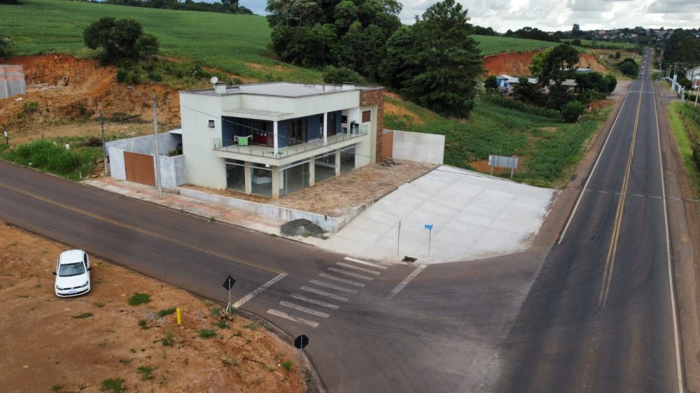 Sala Comercial - Aluguel - Champagnat - Getlio Vargas - RS