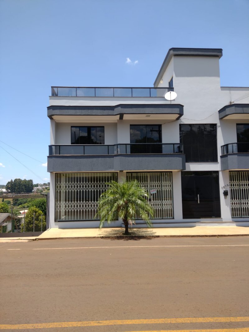 Sala Comercial - Aluguel - Champagnat - Getlio Vargas - RS