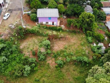 VENDE-SE TERRENO NO BAIRRO SANTO ANDR