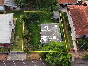 TERRENO COM EDIFICA��O PARA VENDA