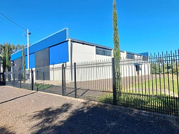 VENDE-SE PAVILH�O SEMI NOVO EM SERT�O-RS
