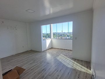ALUGA-SE APARTAMENTO NO EDIF�CIO P�DUA